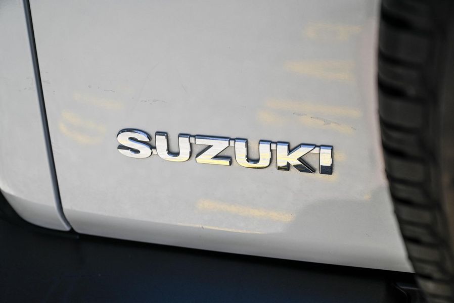 2022 Suzuki Jimny GLX Auto 4x4 Photo 11