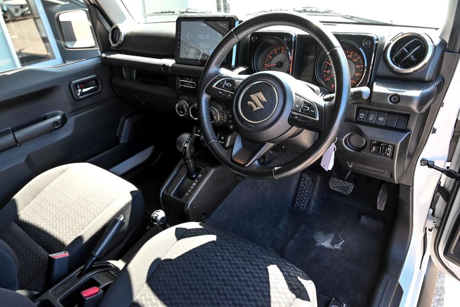 2022 Suzuki Jimny GLX Auto 4x4 Photo 6